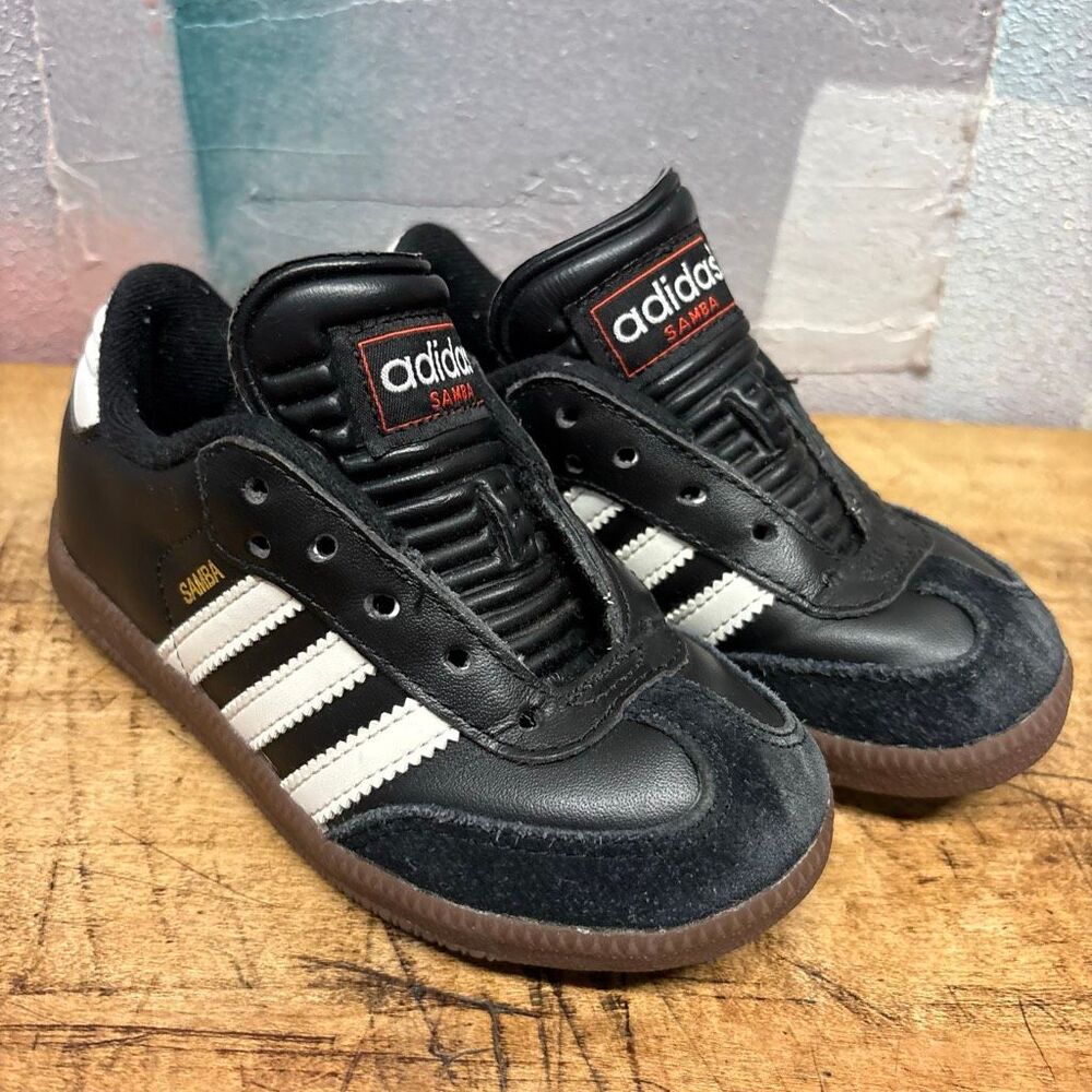 Adidas Black Samba Shoes Toddler Boys 10 Sporty Preppy Streetwear Casual no lace